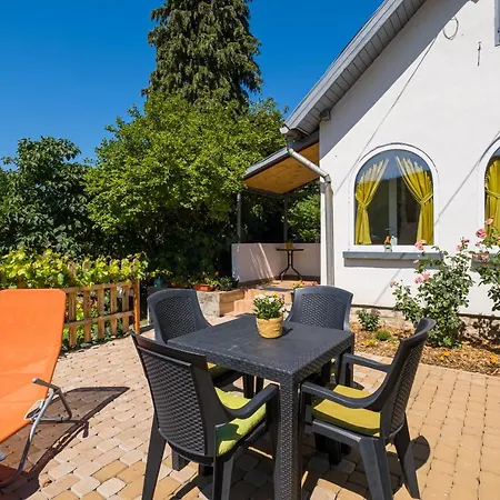 Neve Nincs - önálló Házikó- Privát Szféra * Balatonfüred